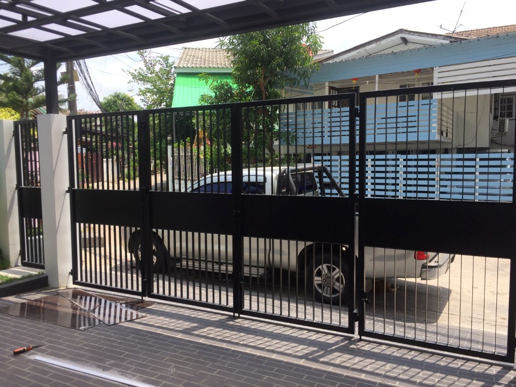 pro designsteel ร บทำประต สแตนเลส โครงหล งคา ก นสาด เหล กด ด เฟรมเหล กต ดกระจก engine by igetweb com ประต ร วเหล ก 8 ร ป